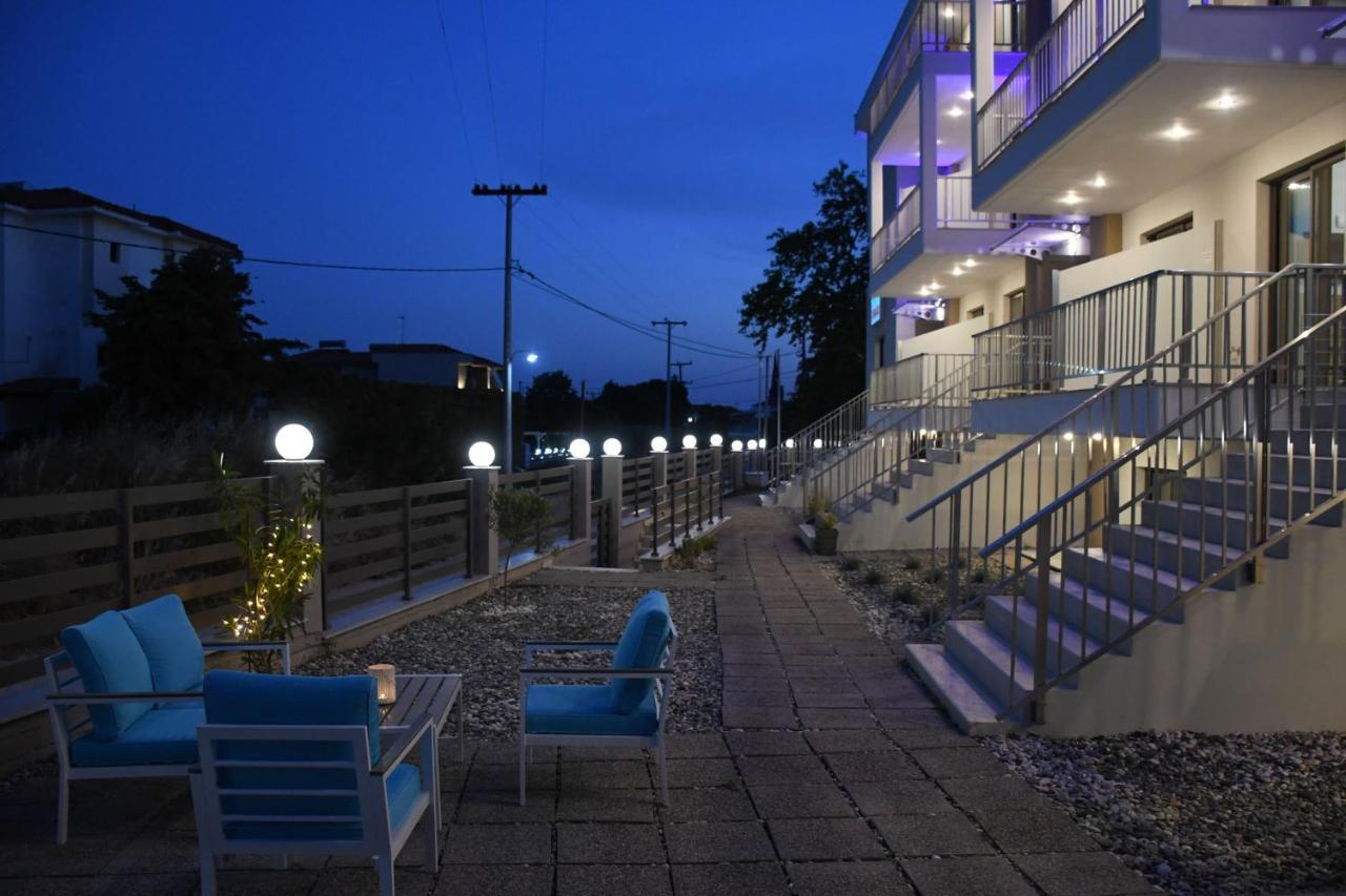 Theano Luxury Suites Nikiti Exterior foto