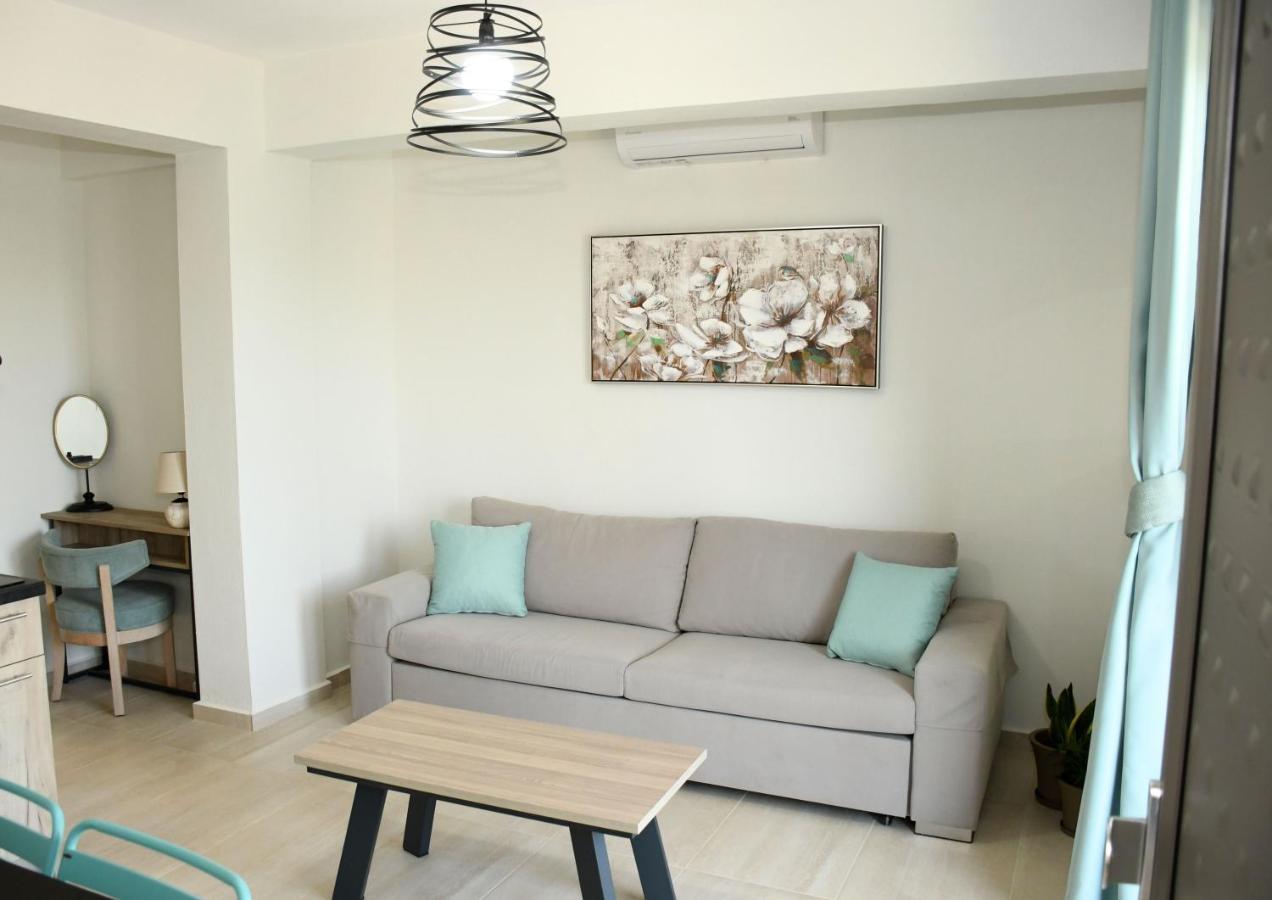 Theano Luxury Suites Nikiti Exterior foto
