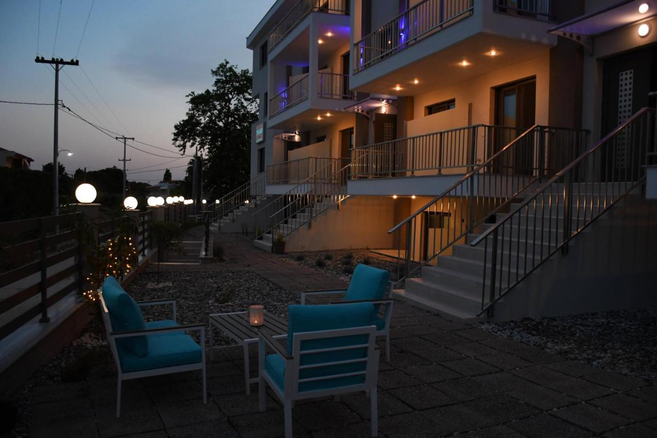 Theano Luxury Suites Nikiti Exterior foto
