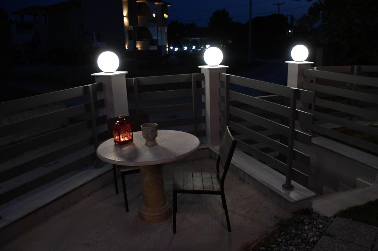 Theano Luxury Suites Nikiti Exterior foto