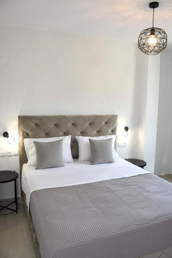Theano Luxury Suites Nikiti Exterior foto