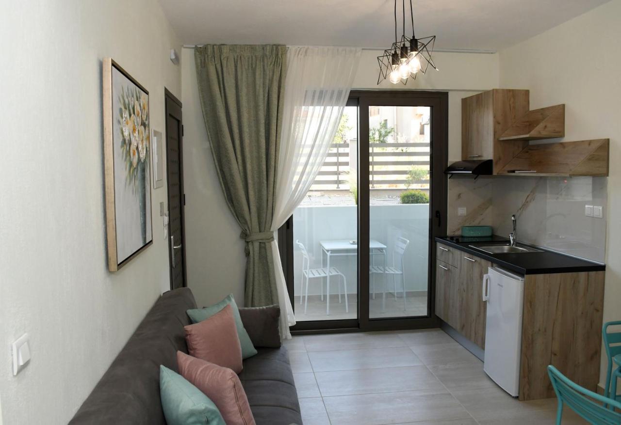 Theano Luxury Suites Nikiti Exterior foto